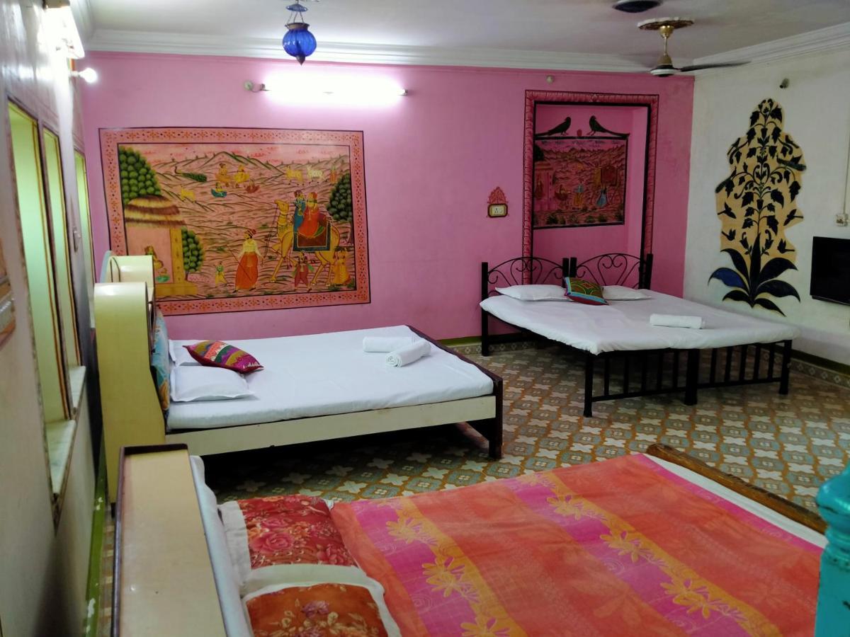 Golden Dreams Guest House Jodhpur  Exteriör bild